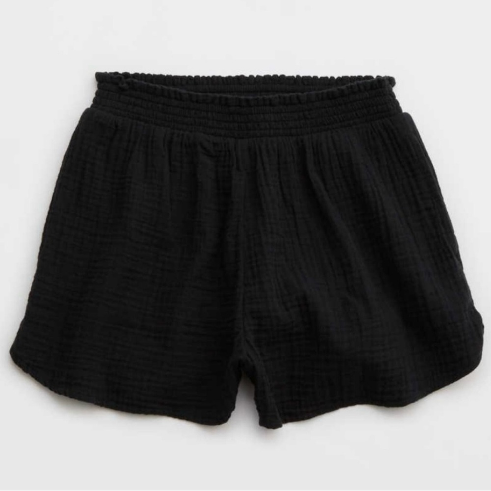 AERIE black pull on gauze high waisted short with pockets M